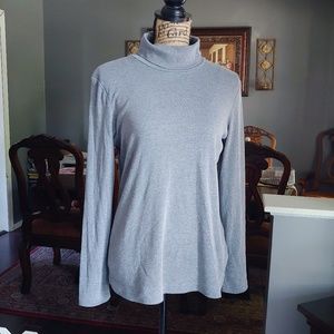 Long Sleeve Tee Size M